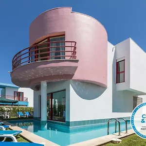  Villa Marina De 8